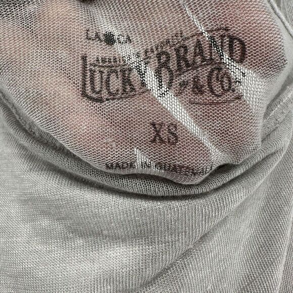 Lucky Brand T Shirt Boho Burnout Gray Cold Shoulder XS Mystic Visionary Pyramid - Picture 9 of 9